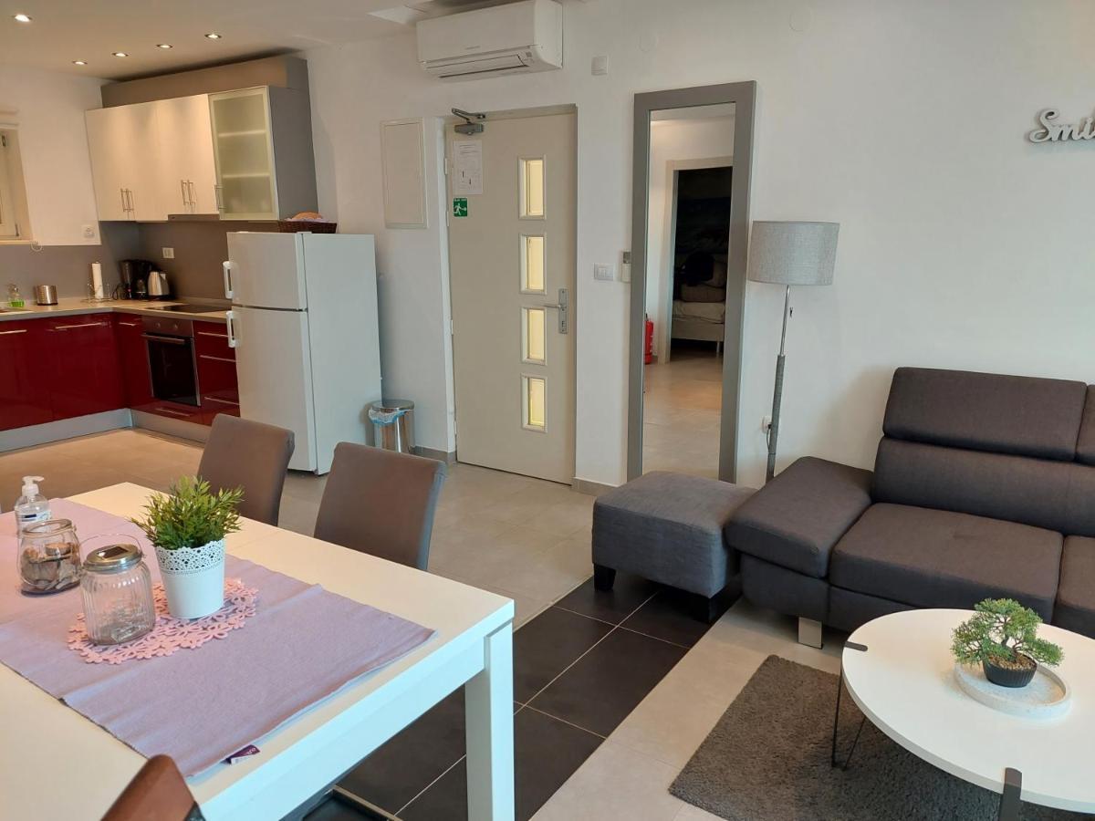 Gavza Dream View Apartment Cres Buitenkant foto